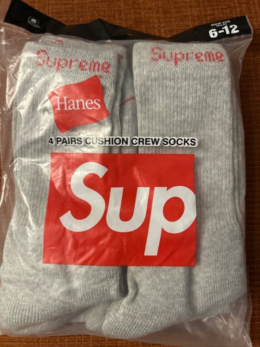 Supreme Hanes Cushion Crew Socks (4 Pack) Heather Grey Size Shoe Size 6-12 Bran…